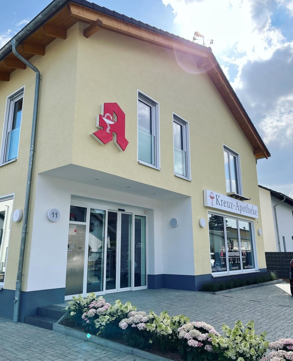 Kreuz-Apotheke