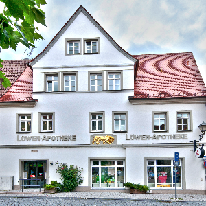 Löwen Apotheke