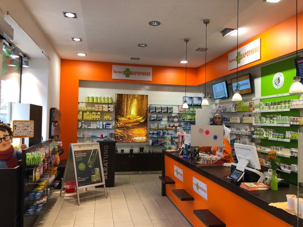 farma-plus Apotheke Central