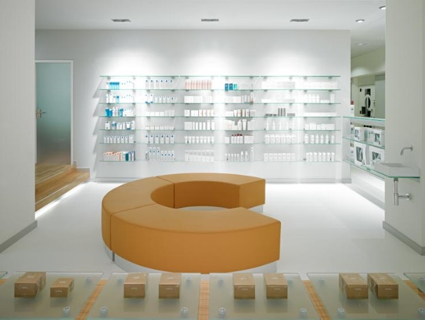 Apotheke am Theater