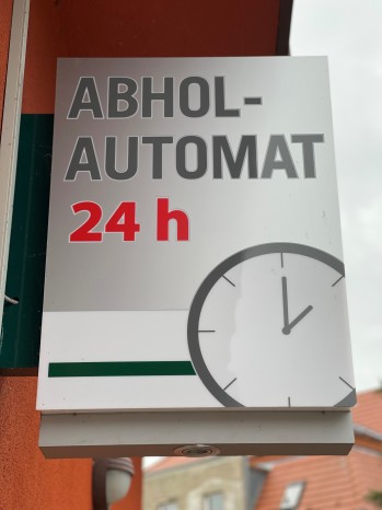 Lewitz-Apotheke
