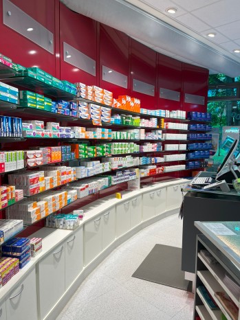 apo-rot Adler-Apotheke Marli