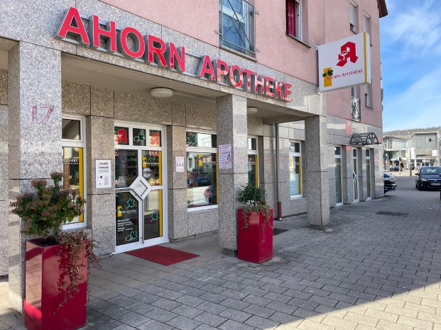 Ahorn-Apotheke