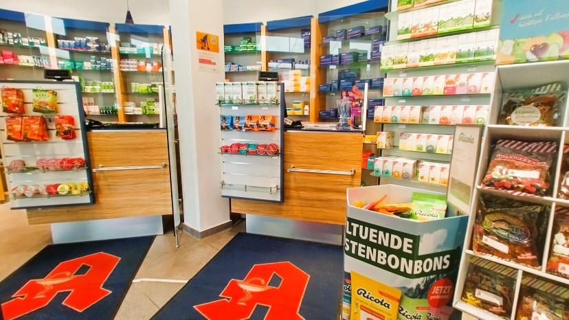 Regenbogen-Apotheke