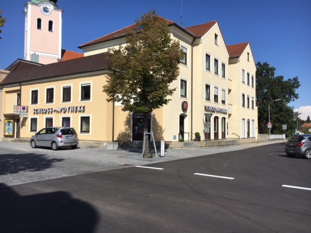 Schloss- Apotheke Landau