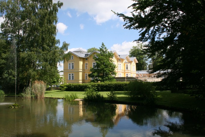 Apotheke im Kurzentrum Hussein OHG