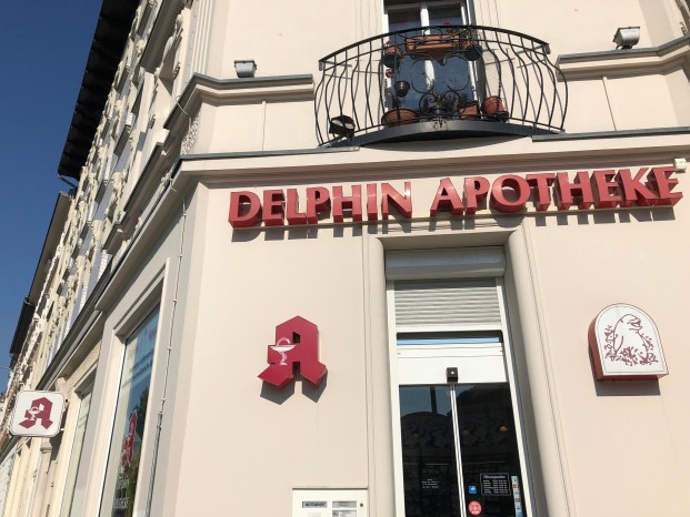 Delphin-Apotheke