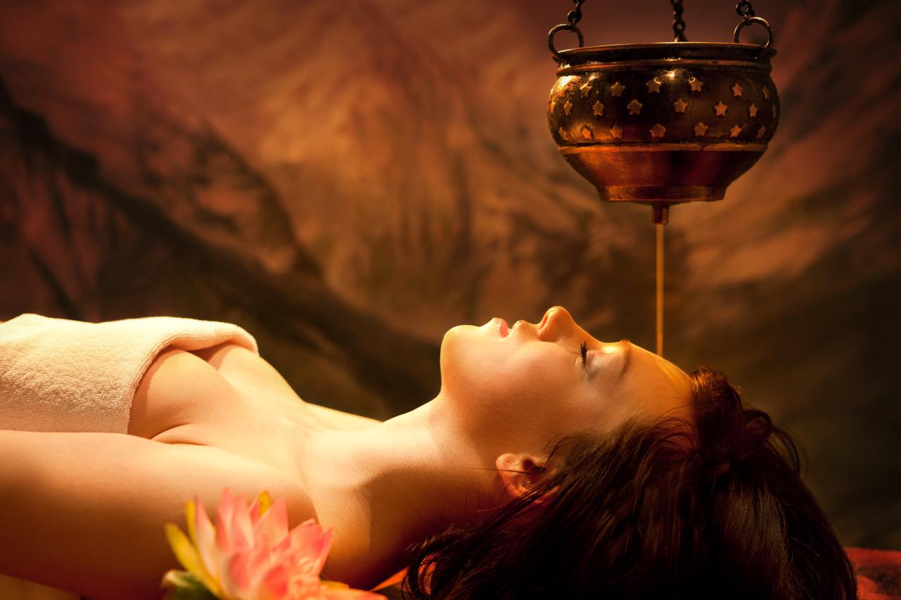 Ayurveda-Therapie: Was dahintersteckt und was sie bringt