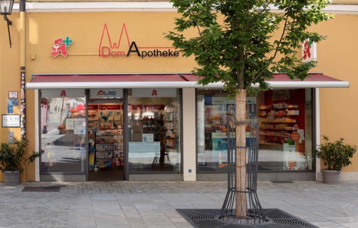 Dom-Apotheke